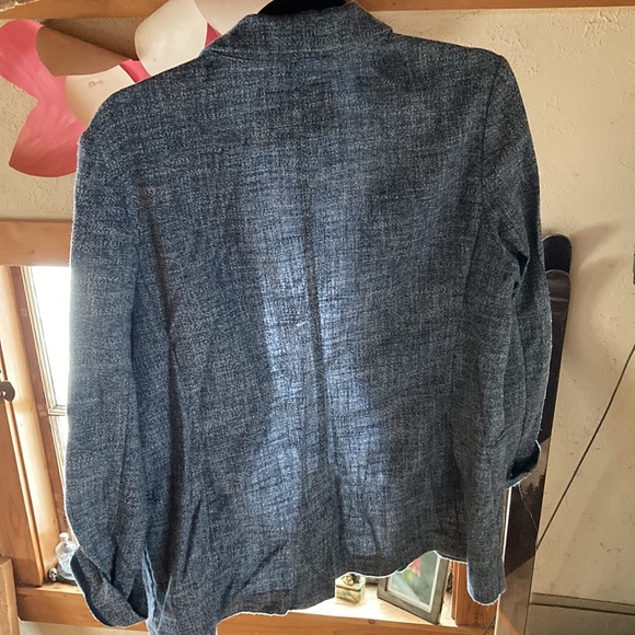 Banana Republic denim-like blazer - Picture 2 of 6